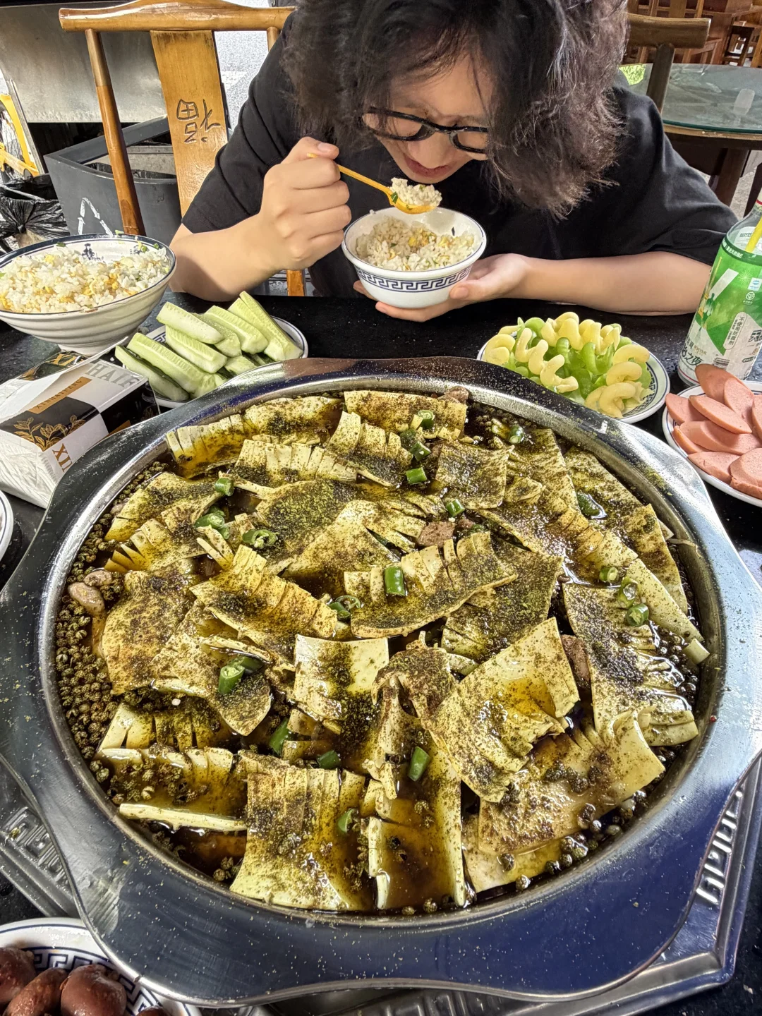 参见玉林倪家桥黄喉兔大王！！！