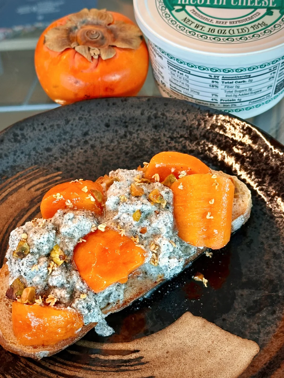 秋冬拍胸脯好吃搭配❗️甜柿桂花芝麻ricotta