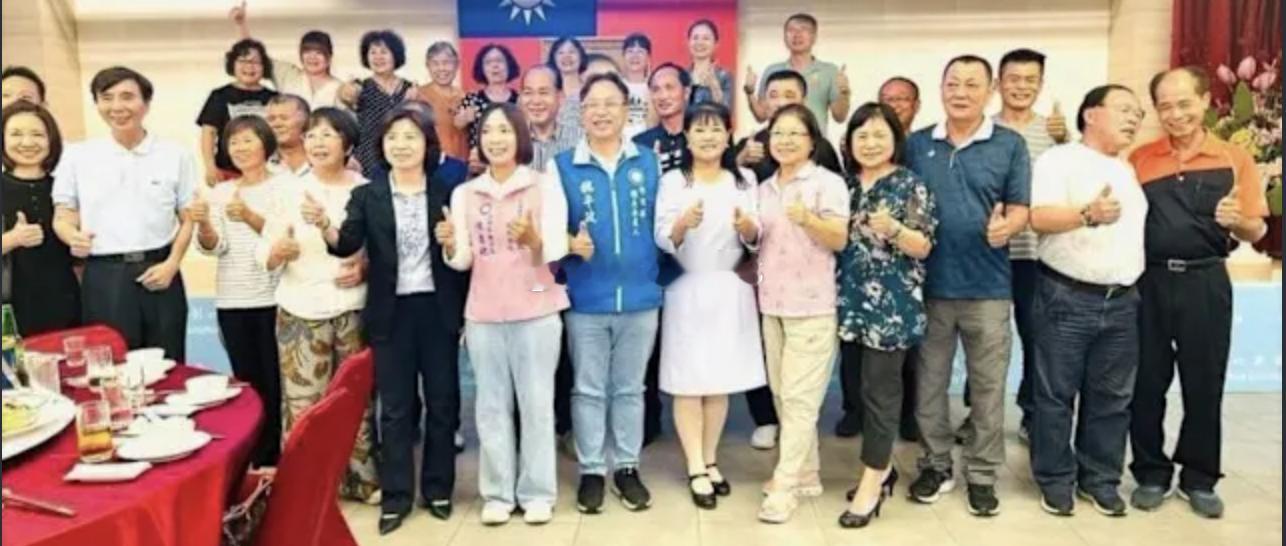宴客涉賄選外 彰化地檢署：謝典霖等人涉巧立名目詐取公款

彰化縣議長謝典霖等人涉嫌在縣議會，為溪湖鎮長候選人陳貞妃宴請地方人士，彰化地檢署偵辦今下午補充對外說明，發現謝典霖等人巧立名目詐取公款私用，涉犯貪汙治罪條例等3罪，因此向法耽聲押，且有擴大深入追查的必要。

彰化地方法院今日下午 ​
