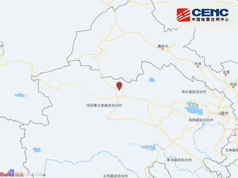 凌晨1点多的青海海西，5.1级地震打破了戈壁的宁静。震中距大柴旦仅20公里，好在移动大数据显示周边人口约620人，这种极低的人口密度为灾情控制提供了天然的缓冲带。对于身处震区的游客而言，及时转移到开阔地带并关注官方通报，是维持个人安全秩序的最优解。#青海5.1级地震# ​