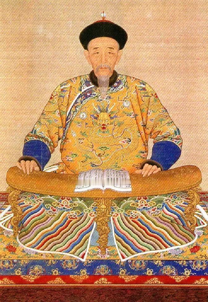 福全知道，自己虽然年长，但玄烨得了天花的“优势”在父亲和祖母眼中就是最大的保障。那场几乎席卷了整个清宫的瘟疫，带走了太多人，也让幸存者拥有了无形的资格。他跪在顺治的病榻前，听着父亲用最后的气力宣布决定时，心里异常平静。不是不渴望，是他更早看明白了祖母孝庄眼中那份不容动摇的决断——大清需要的是一个能活