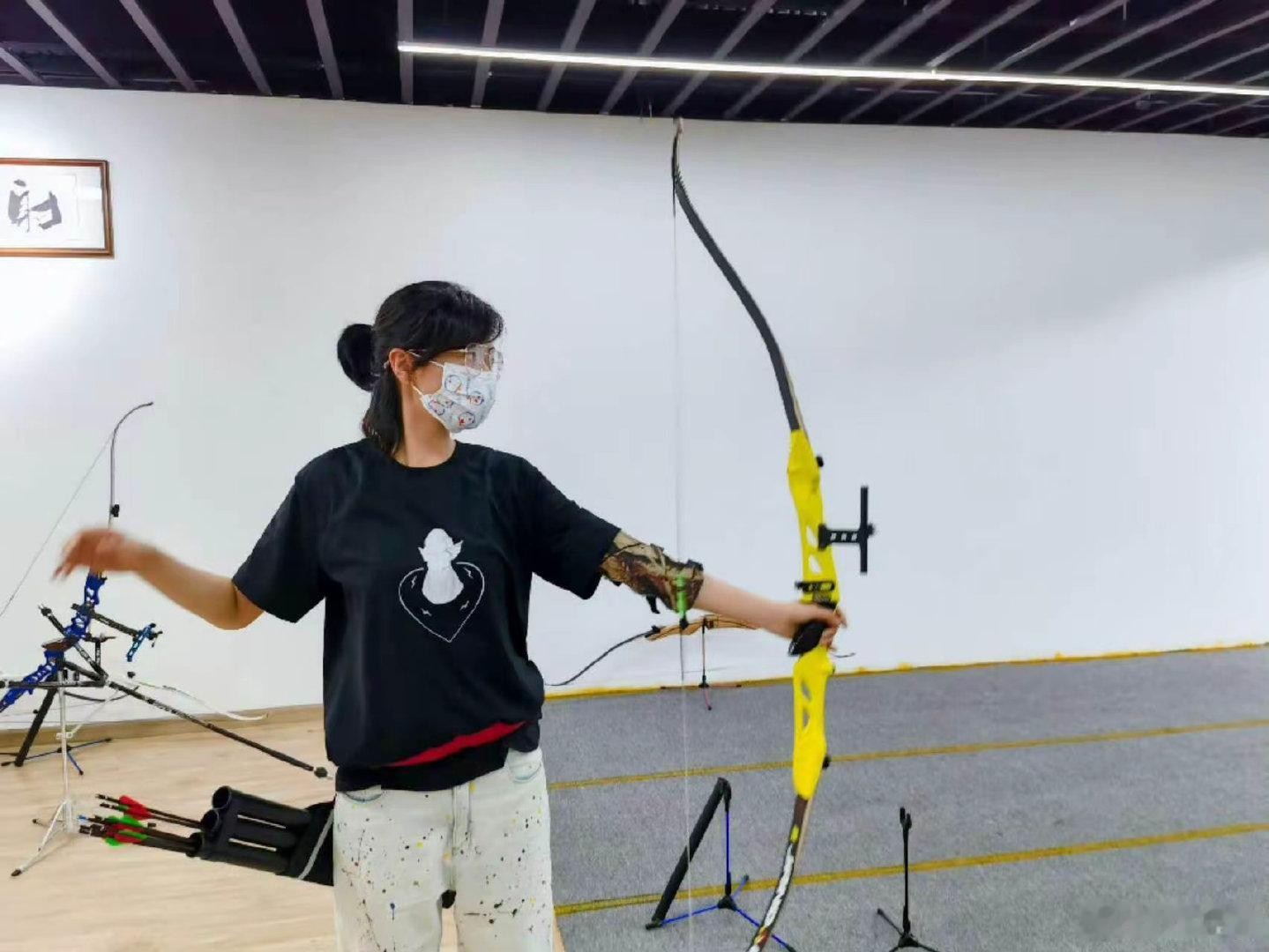 瞄准，发射，射中我的心里
#冬城猎凶拍出了儿童拐卖案的惨痛##冬城猎凶# ​