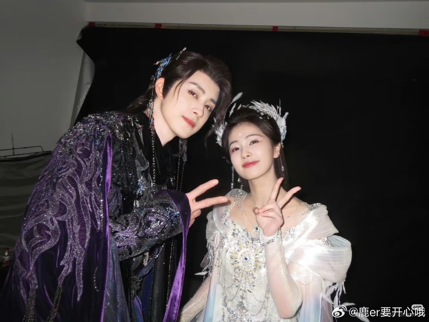 #白鹿[超话]# ❄️#白鹿王韵娜#❄️#白鹿开到荼蘼#

期许不必宣之于口，目光早已写满千言万语。

​