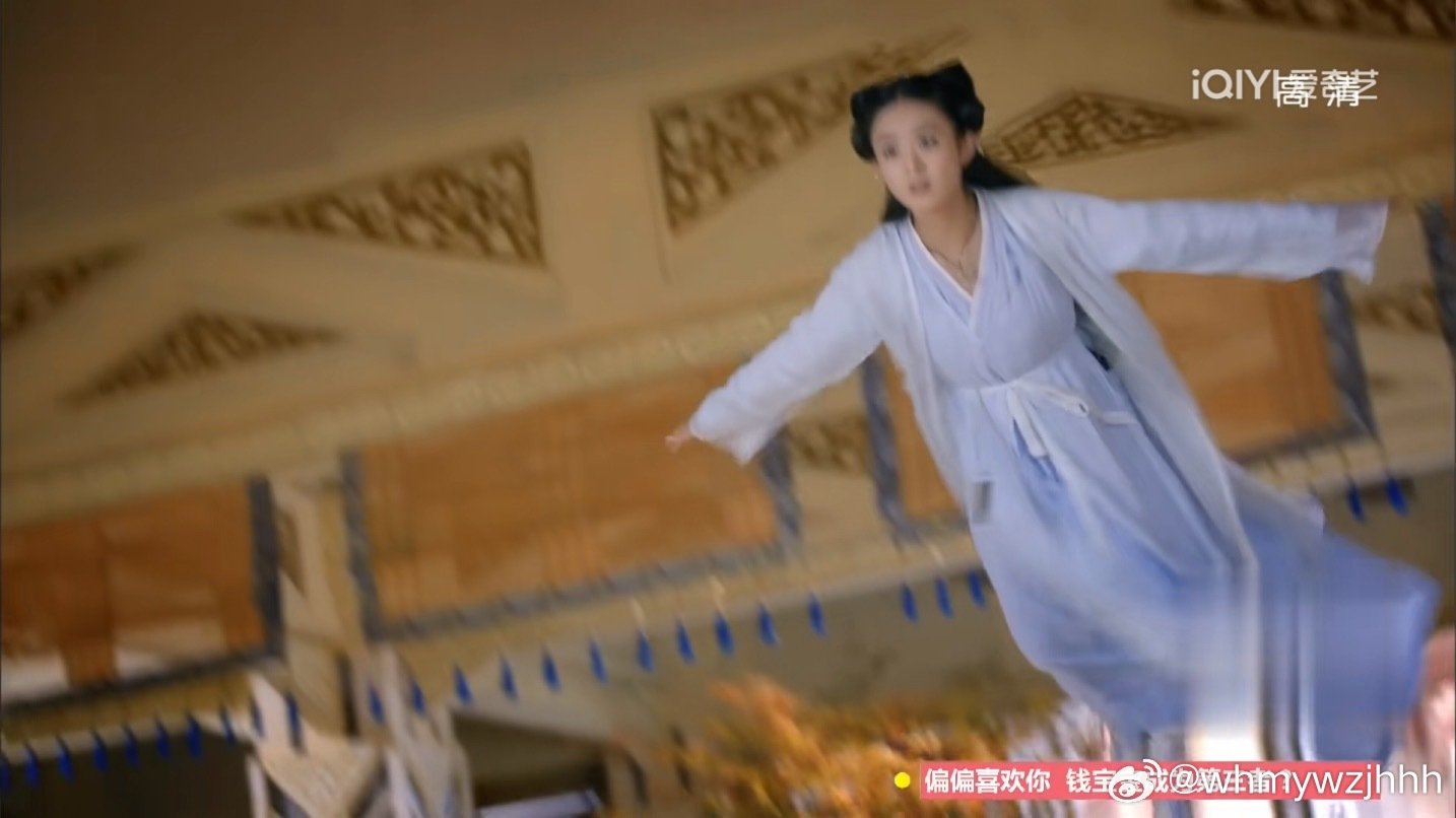 时隔多年 虽然已经重刷n遍花千骨了 但是收徒这段依旧百看不厌啊 ​