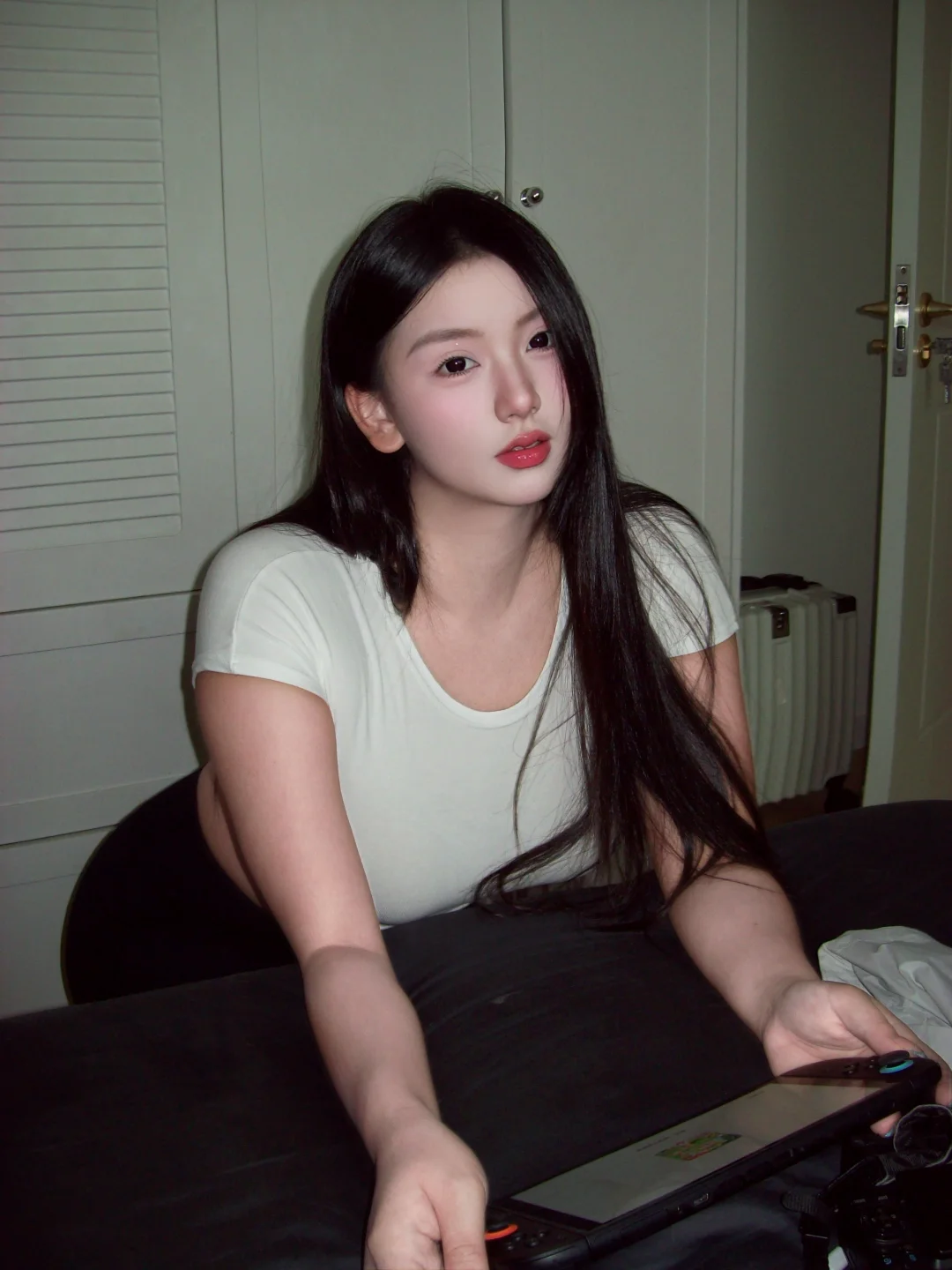存一些女友感拍照姿势📸