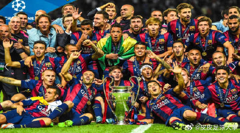 🤣足坛开年瓜不停！冬窗转会疯抢 + 搞笑名场面 + 公益暖闻，皮皮带...