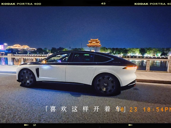 开车漫游，是成年人给自己的浪漫