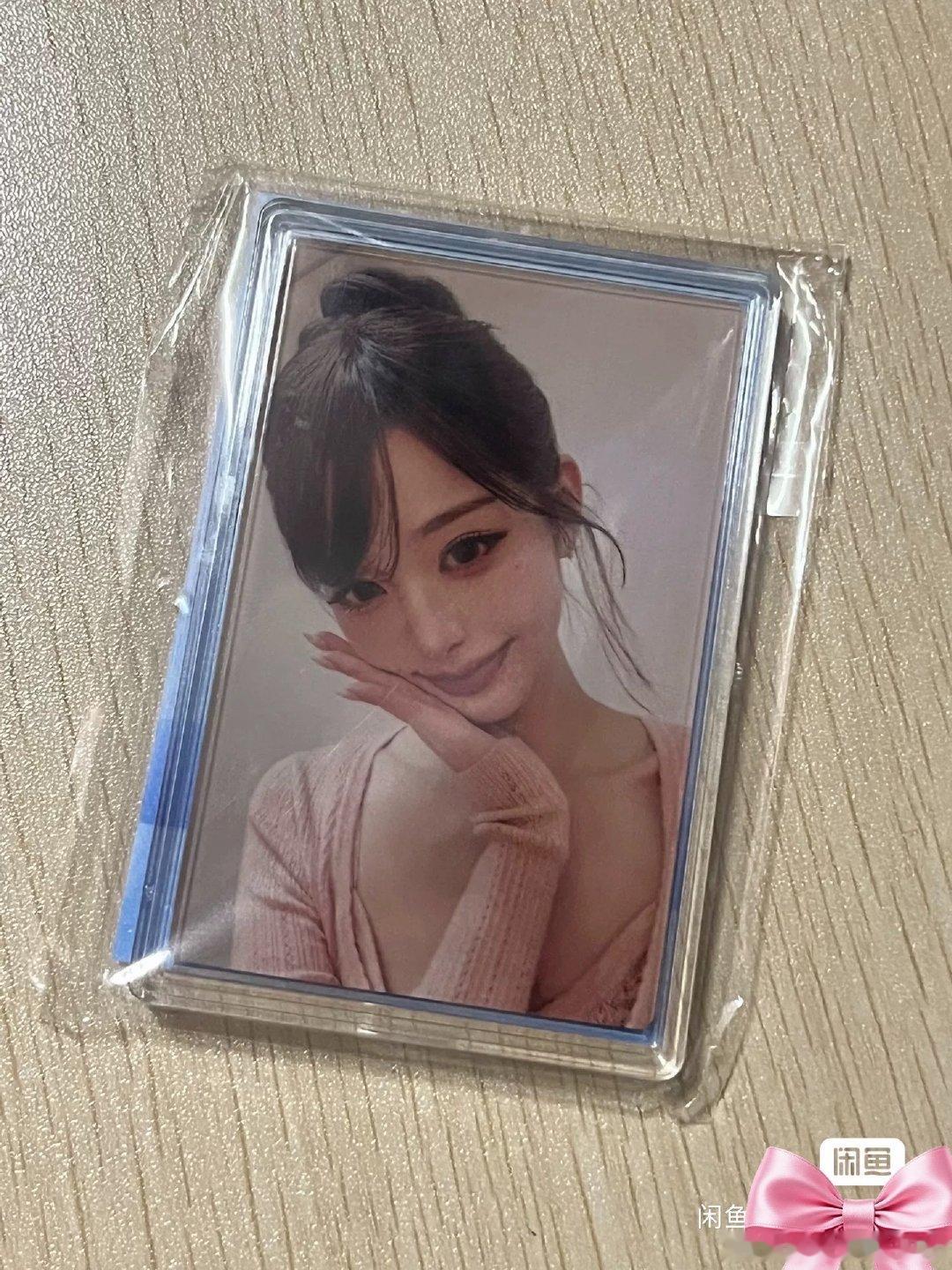 #张元英周边中转站[超话]#  成都限定 98💼 次日发 ​