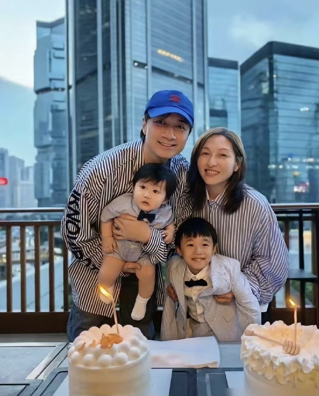 古巨基太太陈韵晴，52岁生第一胎，57岁又生第二胎。医生原话，教科书级极端案例。这个年纪自然受孕率，低于0.1%。
