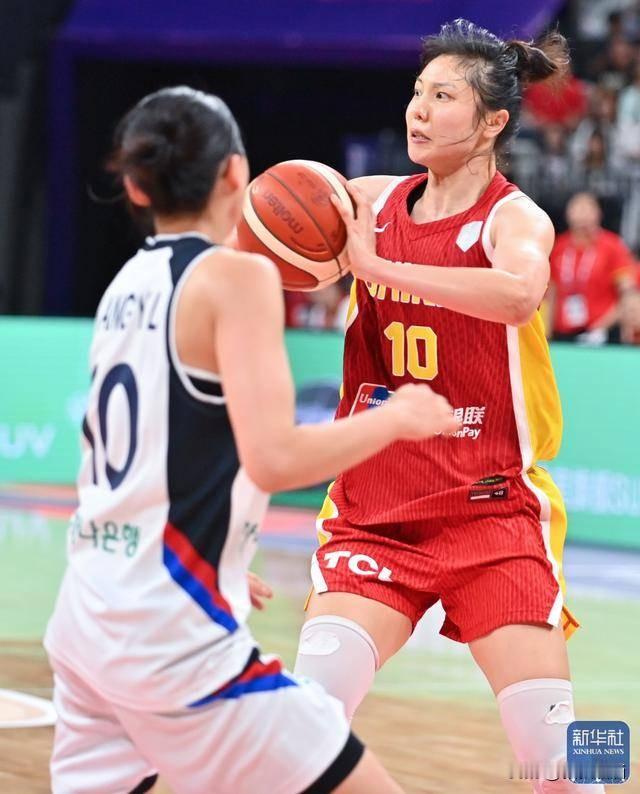 全网关注中国女篮姑娘们     中国女篮最新近况   WCBA总决赛刚...