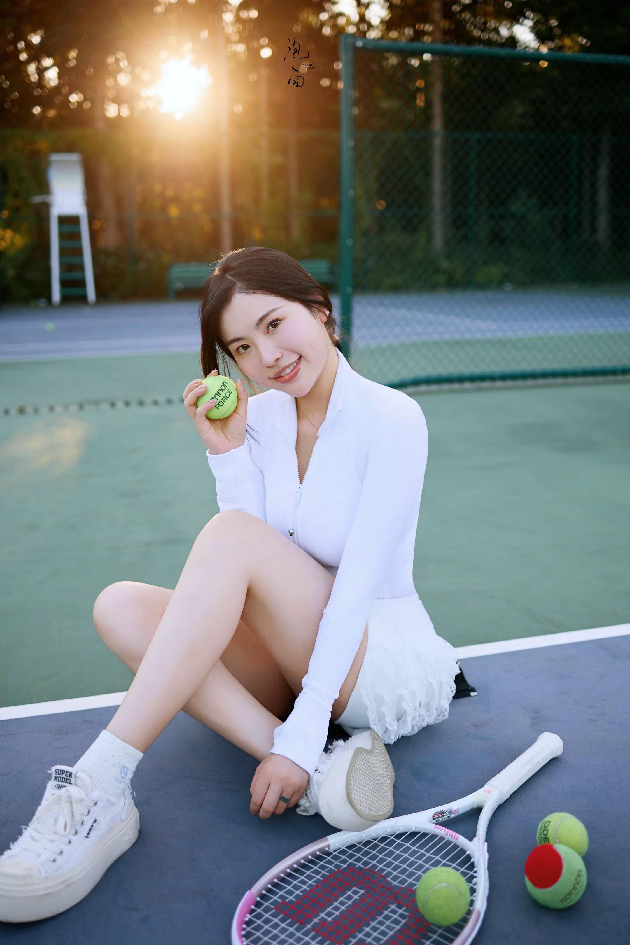 今天拍最美网球小姐姐。🎾
