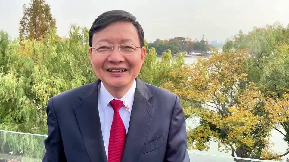 A股今天的普涨，是对李大霄“牛市基本告一段落、进入结构性调整阶段”言论的无情打脸