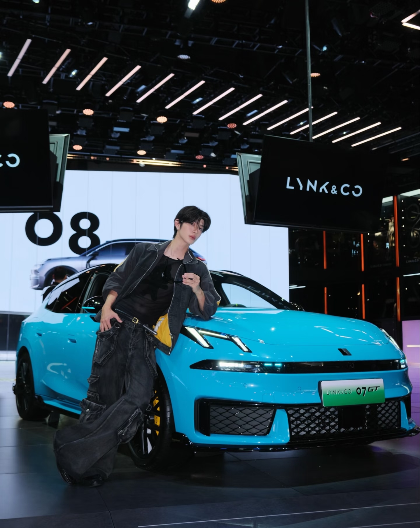 蓝色领克07GT，运动套件视觉效果拉满
