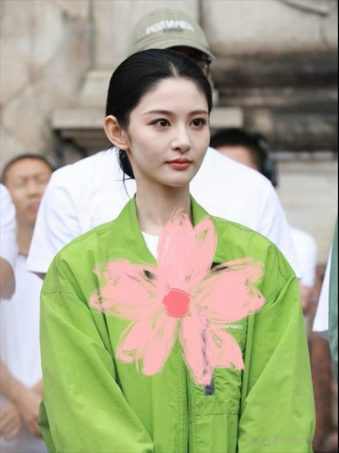 于正调人手艺是真强，不到一年时间，赵晴颜值气质大变样，两年4部剧，这是要力捧成欢娱一姐 ​