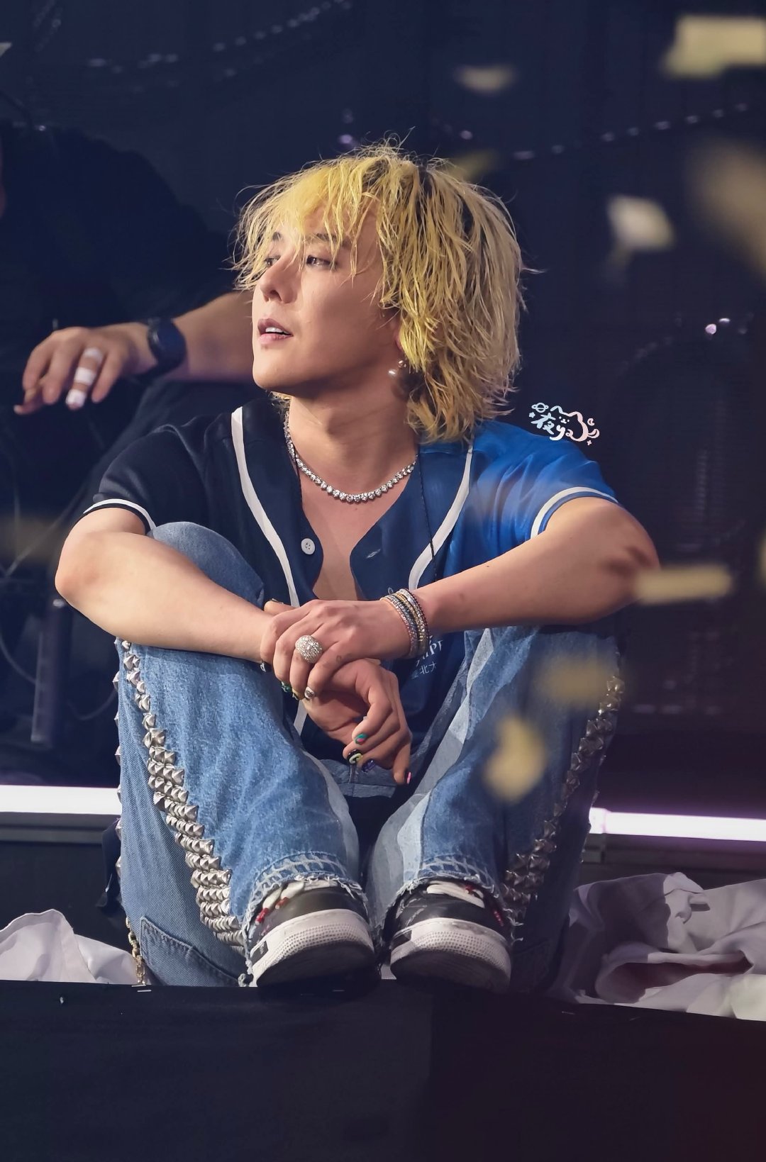 美神降临了🧝🏻‍♂️
#BIGBANG台北演唱会# 🐉 #权志龙中文talk感谢粉丝# ​