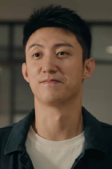 郑北怎么长得那么刚好 我不是说黄老师长得不刚好 我的意思是郑北长在黄老...