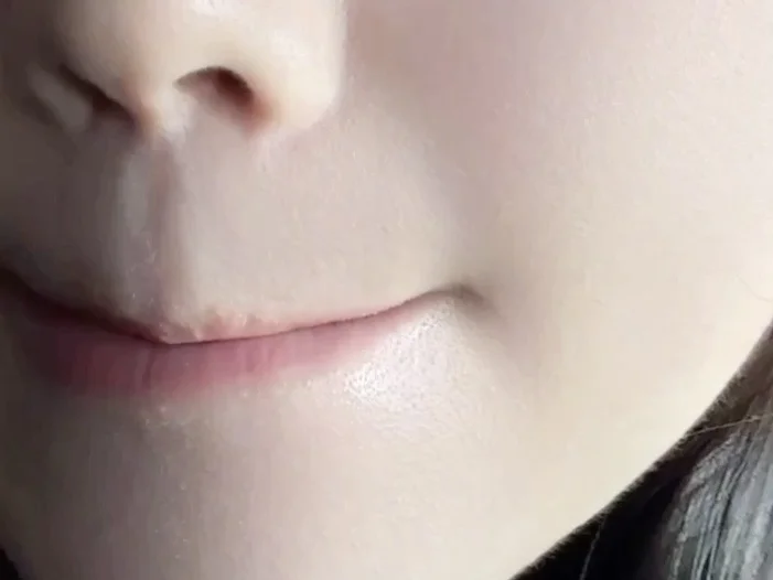 鼻翼泛红的都去oliveyoung买这个！！！！！！