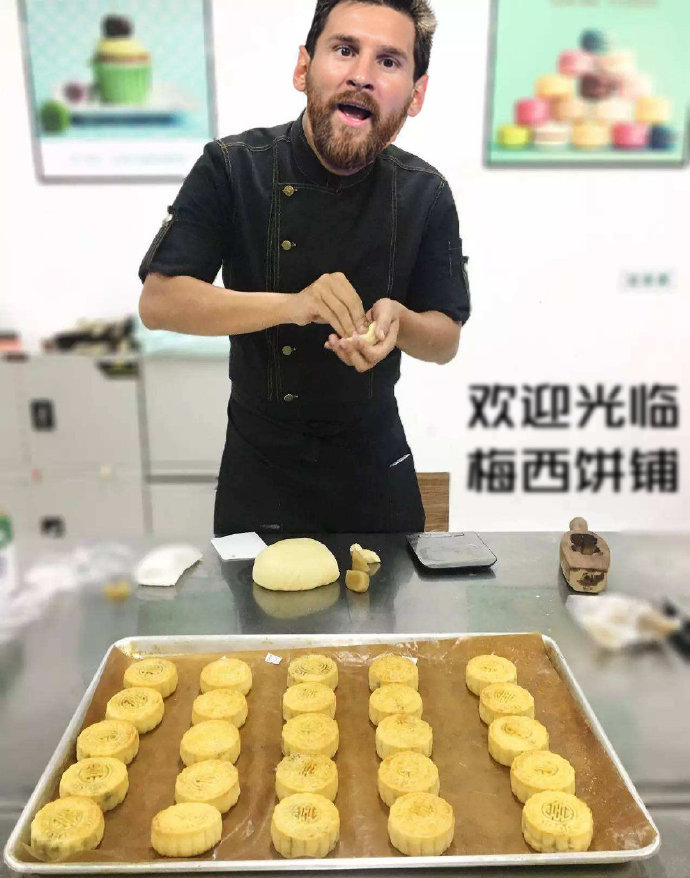 全场比赛战罢，梅西头球破僵，并助攻卡塞米罗头球破门，迈阿密国际2比0击败蓝十字夺得美墨冠军杯！这也是梅西职业生涯拿到的第49座冠军奖杯！！！
比赛中为球队首开记录的进球，也是梅西为迈阿密国际打进的第100粒进球！第一粒进球也是对阵蓝十字！
#梅西[超话]##迈阿密国际vs蓝十字# #梅西生涯第49冠# ​