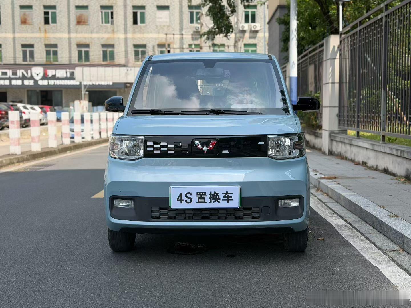 21年10月份五菱宏光mini，120纯电续航，一手车，实表2万公里，车况三包，0过户，保险到26年10月19日 ，价格:1个半馒头直接开走 #代步练手二手车 #买菜接娃神器 #东莞二手车 ​