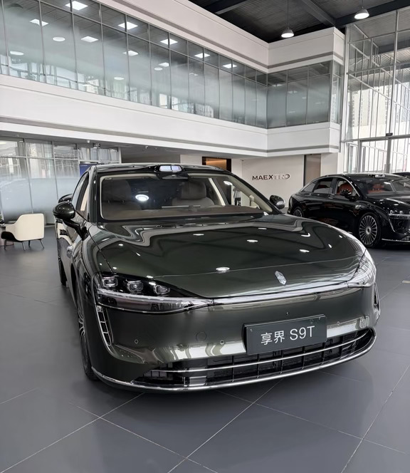 「展车不等人，聪明人先提车」