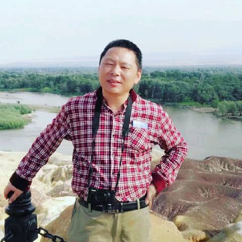 我是吴高龙