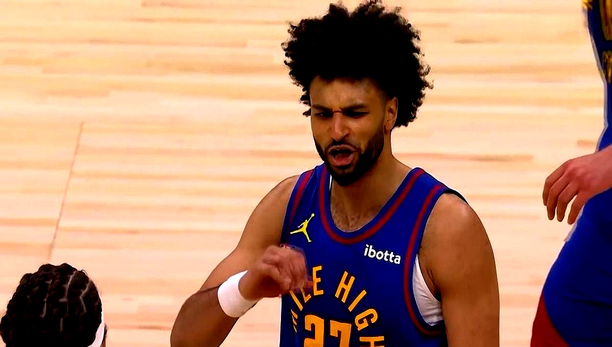 简直是一场长达34分钟的噩梦。    掘金队后场核心穆雷，在客场对阵森...