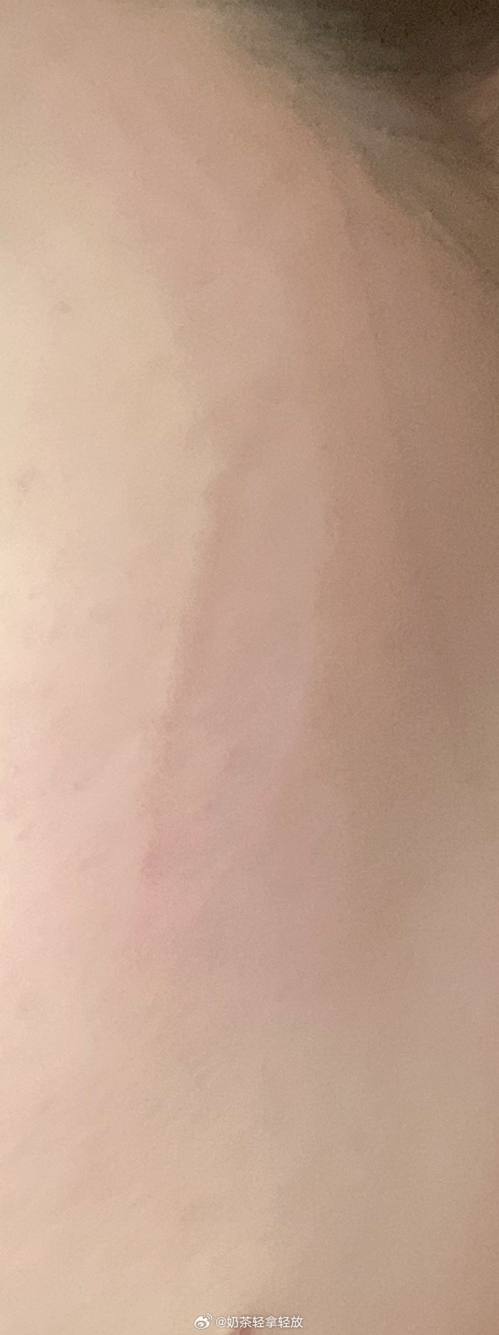 喊董爹过来喝牛筋汤了~赫格塞斯你要是安排人敢问一句我就把你踢出神籍。 ​