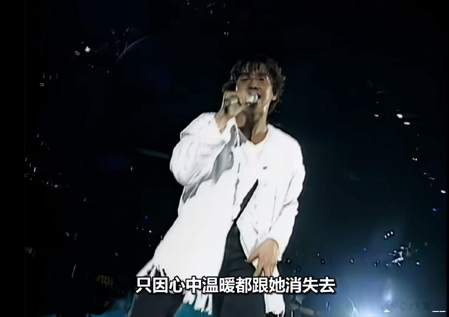 一唱歌就魅力非凡凡凡凡凡凡的Alan谭咏麟！ ​
