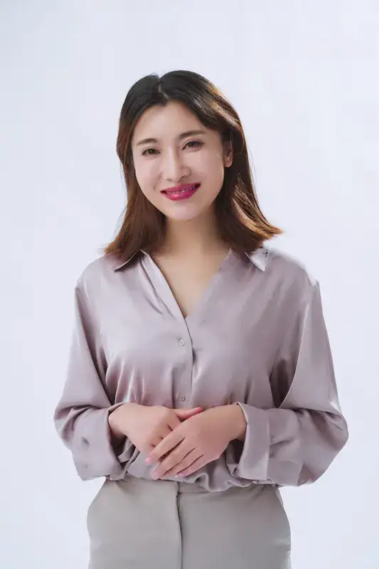 火辣辣的、超级性感的 30-40 岁性感女人    30 - 40岁的...