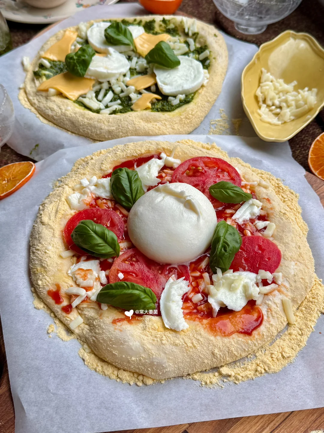 在家做大孔披萨🍕🍅🧀免揉、干酵母、大气泡