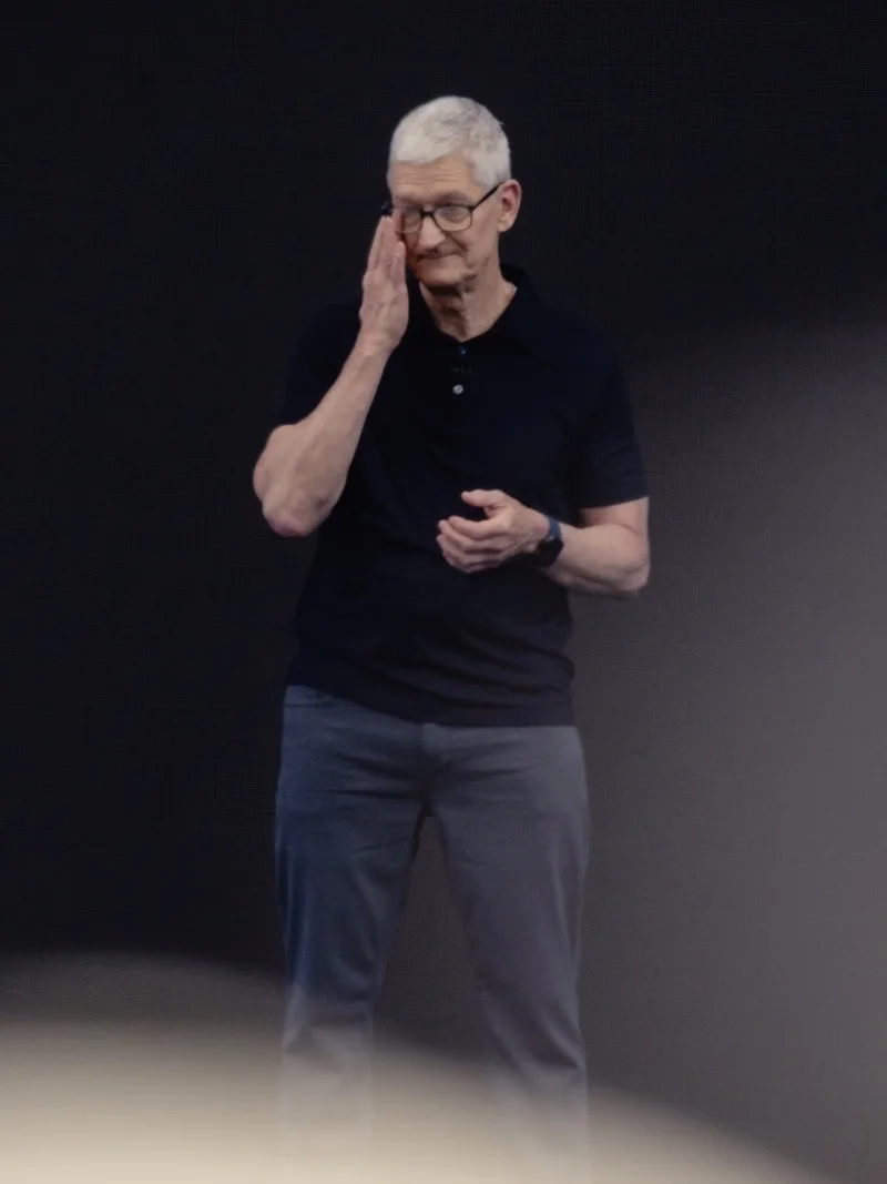 Tim Cook 最后一场WWDC落泪现场，感谢大家🙏