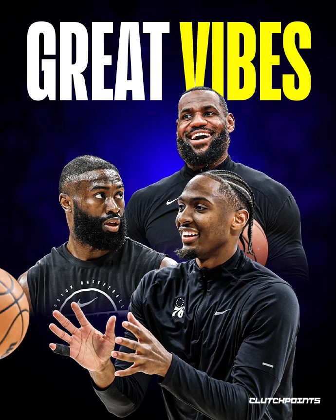 #马克西谈和詹姆斯合练# 此前NBA球员私人训练师克里斯-约翰逊更新IG，分享76人球员勒布朗-詹姆斯、杰伦-布朗和泰雷斯-马克西训练合照。

马克西在采访中谈到和两位新援训练的感受：“极佳的沟通、极佳的氛围、极佳的能量。”

被问到队内谁最早抵达训练馆，马克西表示：“可能大概率是勒布朗吧，这家伙 ​