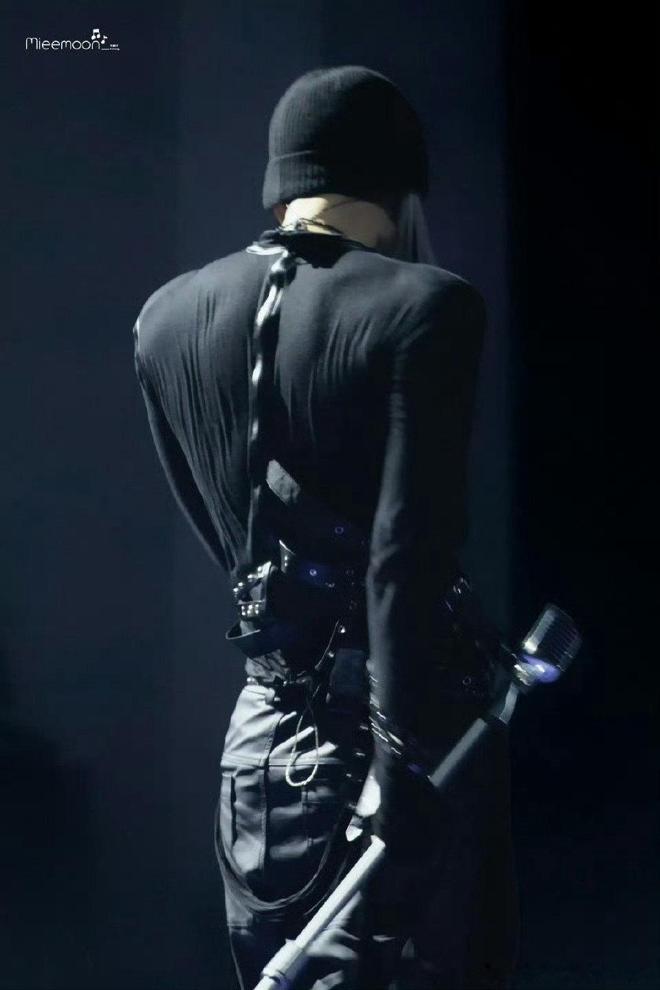 #张艺兴[超话]##张艺兴# 老公帅 ​