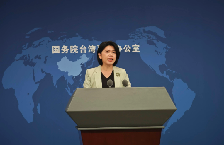 台湾再不收复，日美等国要驻军，很多人还以为“外国驻军台湾”是天方夜谭。但看看2026年正在发生的事，这个“天方夜谭”已经在倒计时了。
 
110公里，这个数字最近被反复提起，与那国岛到台湾的距离，比福州到台北还近，战斗机升空几分钟就能压到台海上空，美日“利剑27”军演凑了近六万人，美军把NMESIS