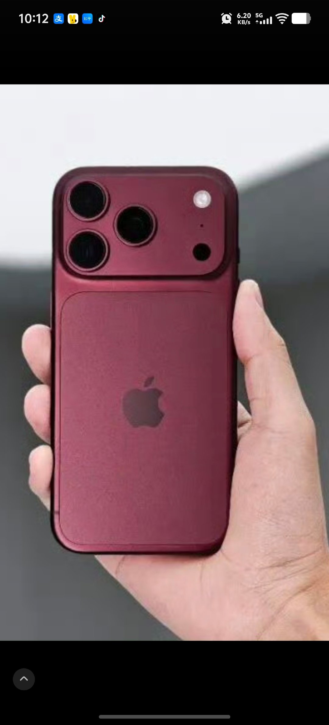 同款iPhone18pro勃艮第酒红配色  ​