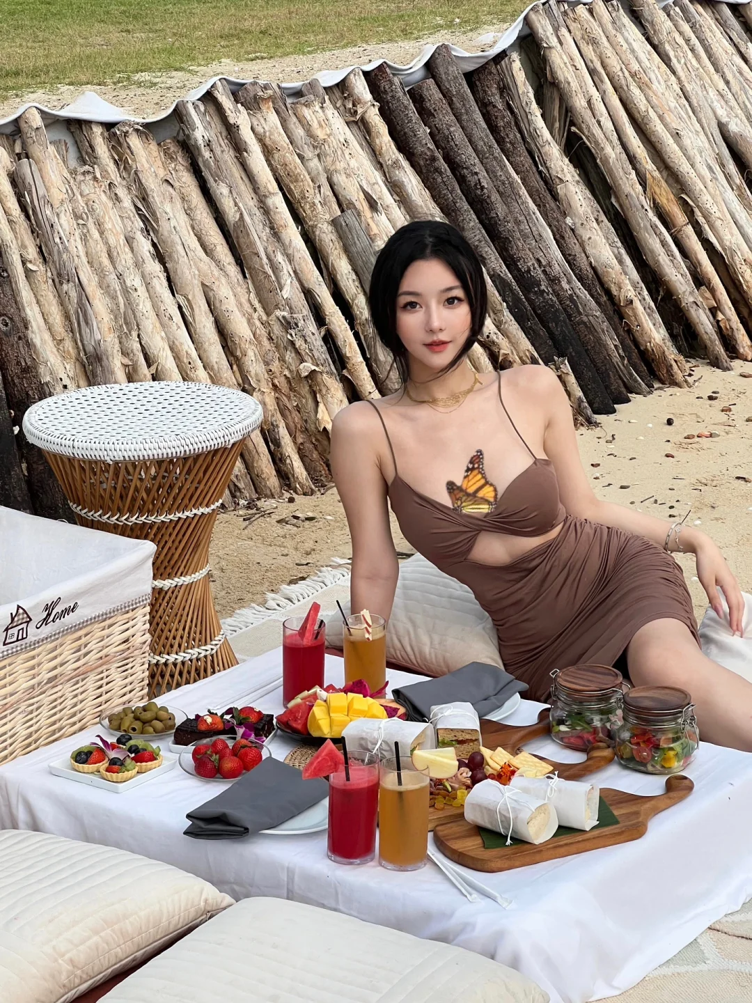 8月旅行丨一岛一酒店里的沙滩野餐—纳卡岛