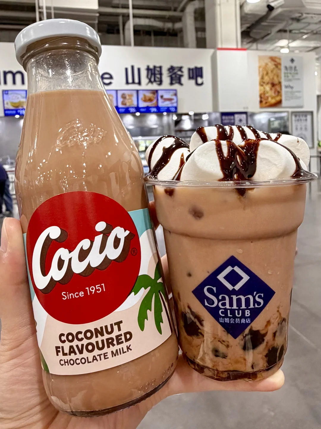 谁懂这一口椰巧奶含金量。。。一口沦陷！！！！