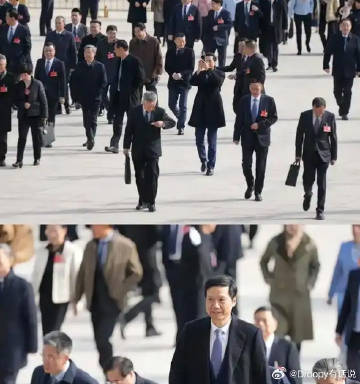 雷军成“人形打卡点”：那个被法务“背刺”的老板，怎么又成了香饽饽？<b...