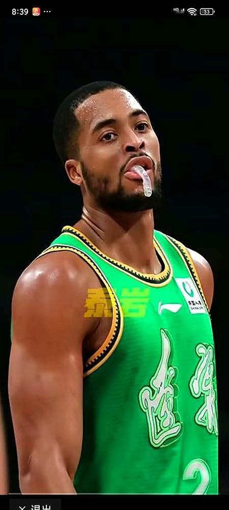 山东男篮的问题，季后赛对手可能都没他们自己清楚。  主教练邱彪赛后总说...