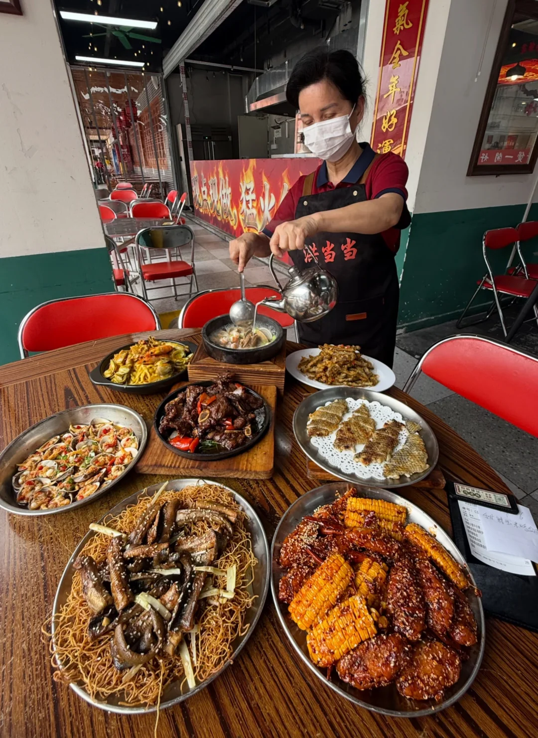 广州老嘢饭，记住这个姨姨！！！