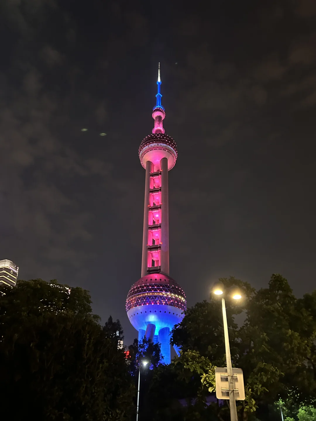 最喜欢在晚上散步吹风