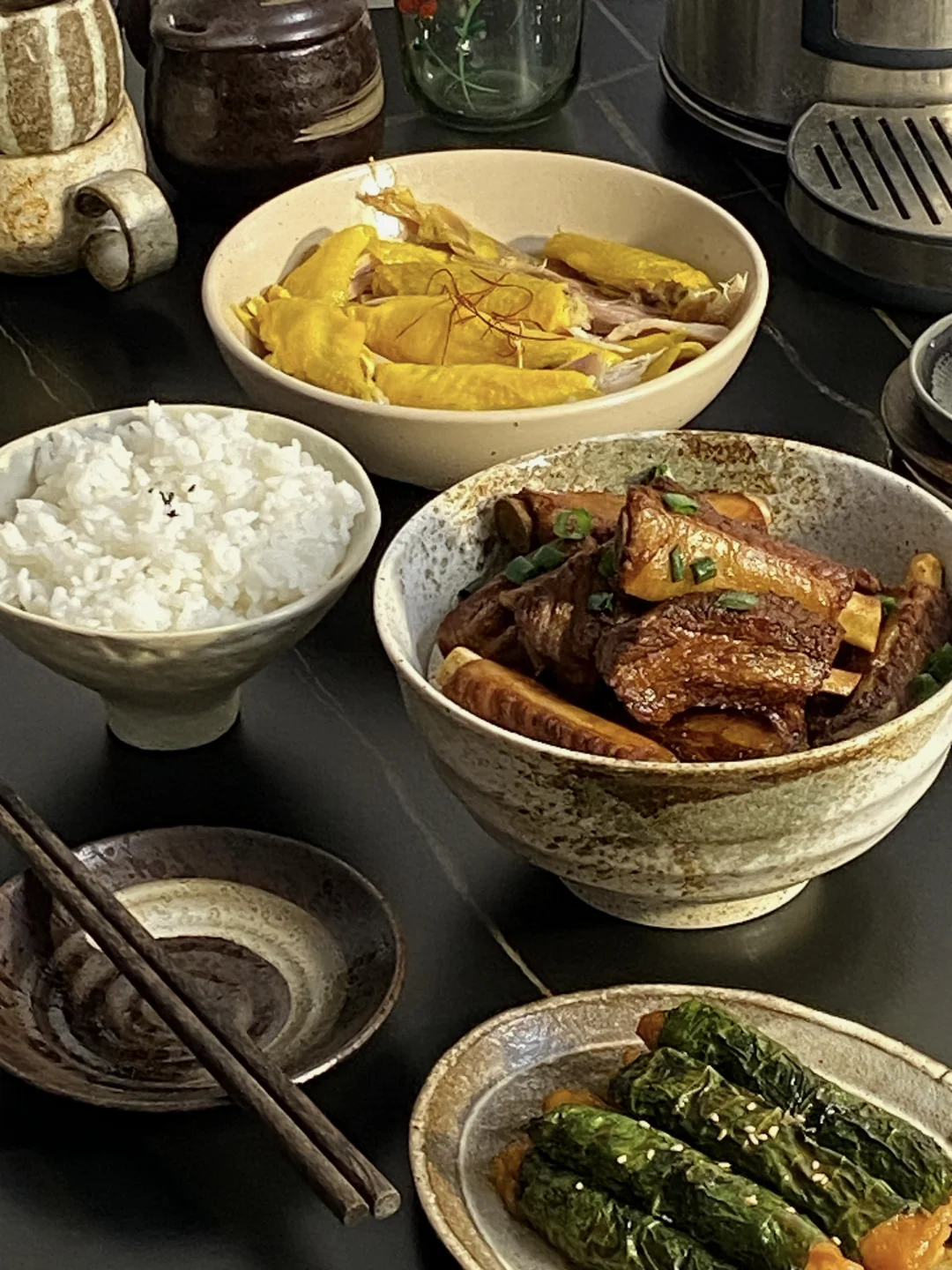 今日菜谱📜蜜汁排骨 紫苏卷虾滑  盐焗鸡 🥢