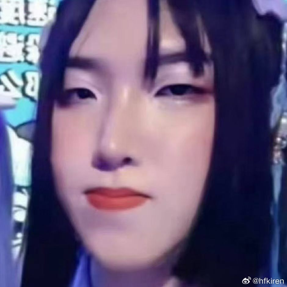 谁敢猜这是桃晚安还是左奇函 我pyq刷到的 ​