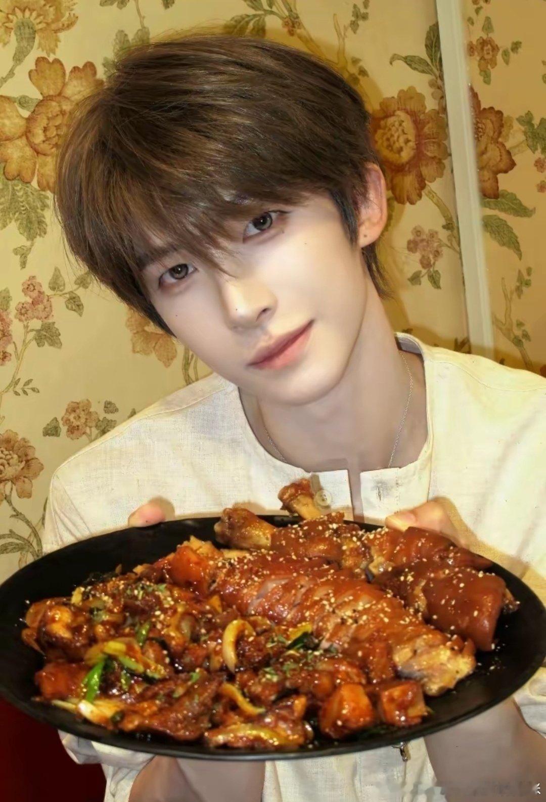 #刘宇[超话]##刘宇#你咋这么萌？ ​