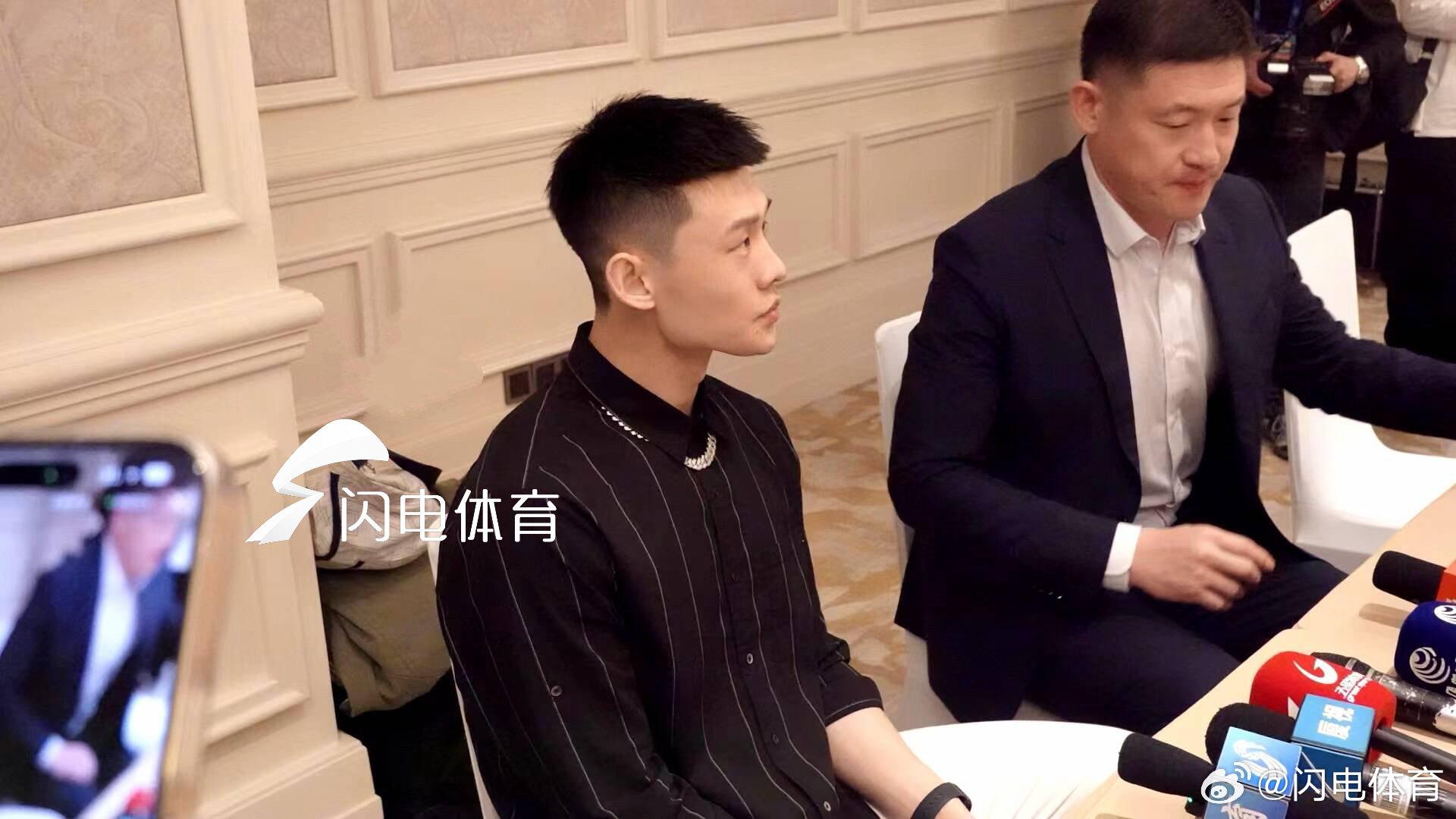 【王岚嵚加盟山东男篮已成定局】闪电体育记者了解，过去这个周末，山东高速...