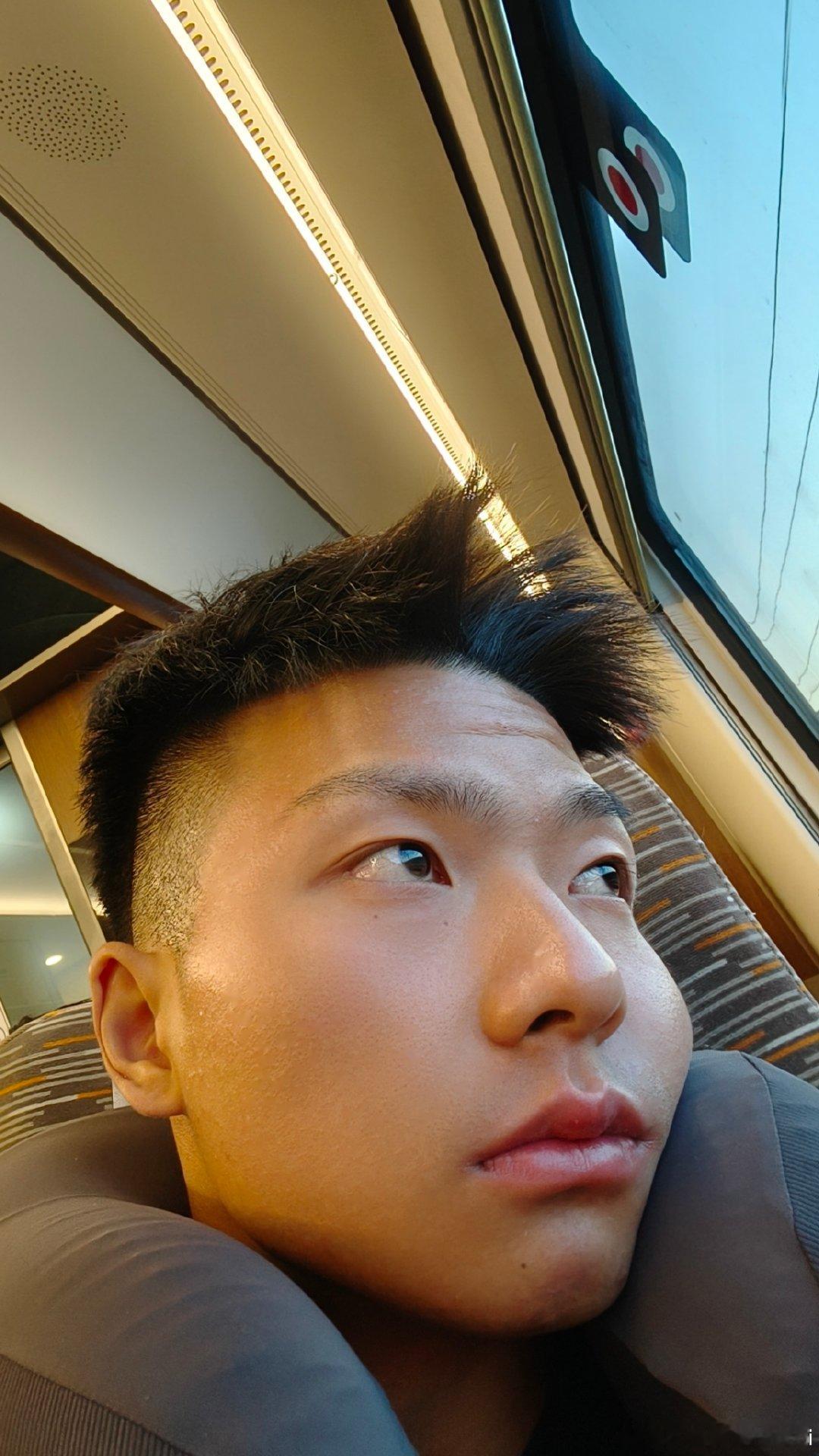 归✔️的心理建设不亚于自首 ​