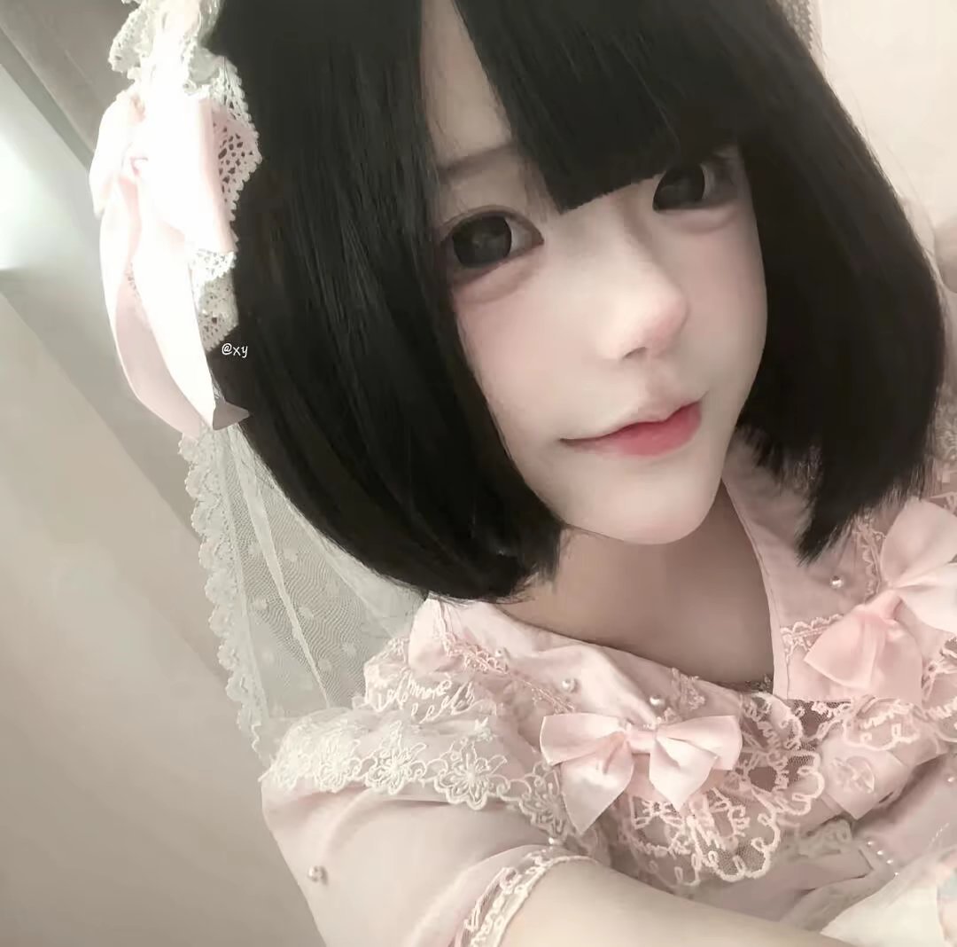 𝙒𝙚𝘾𝙝𝙖𝙩｜灰色系｜高冷头像｜高级质感｜真人头像｜女生头像｜情侣头像｜趣头HOT｜清冷｜壁纸｜氛围感头像｜小众｜耐看｜温柔｜头像分享｜御姐头像｜优质女头｜女生头像无水印｜安利头像｜背景图壁纸｜软萌元气｜漫画女头｜情侣头像｜纯欲温柔风｜韩系氛围感｜清冷高级感 𝙒𝙚𝘾 ​