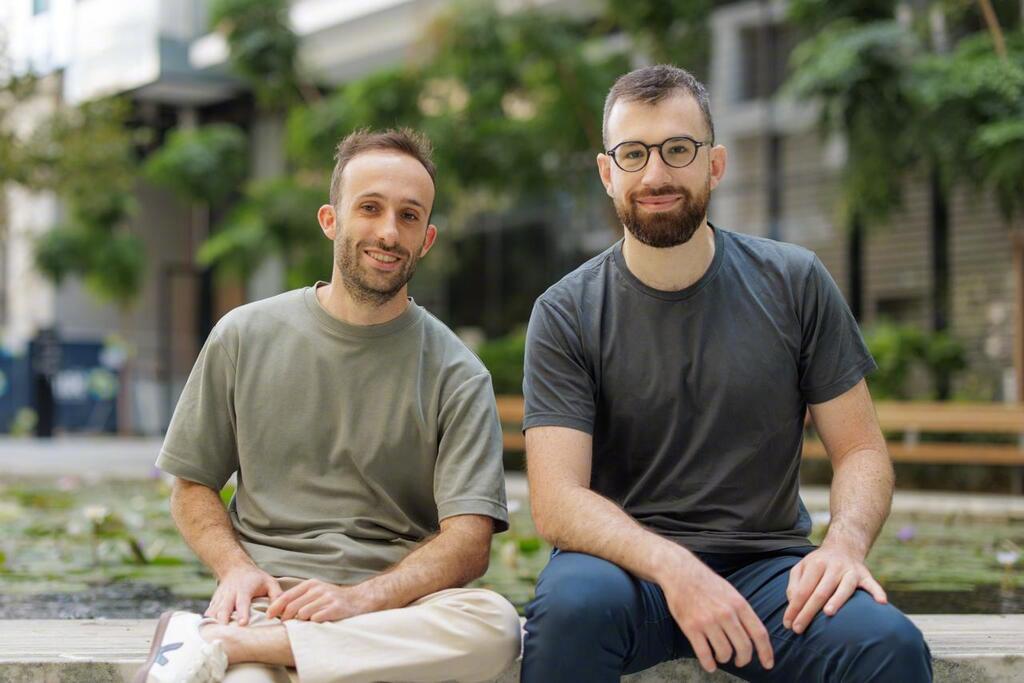 【不到9个月，从低调起步到最高1.5亿美元的收购】

以色列AI基础设施初创公司 Inferize，团队只有17人，却瞄准了一个越来越重要的问题：如何让AI模型更快投入运行。

他们开发的技术，可以将AI模型加载时间从数十分钟缩短至几秒，并让推理算力更及时地匹配实际需求。如今，Inferize 将被AI基础设施公司 ​