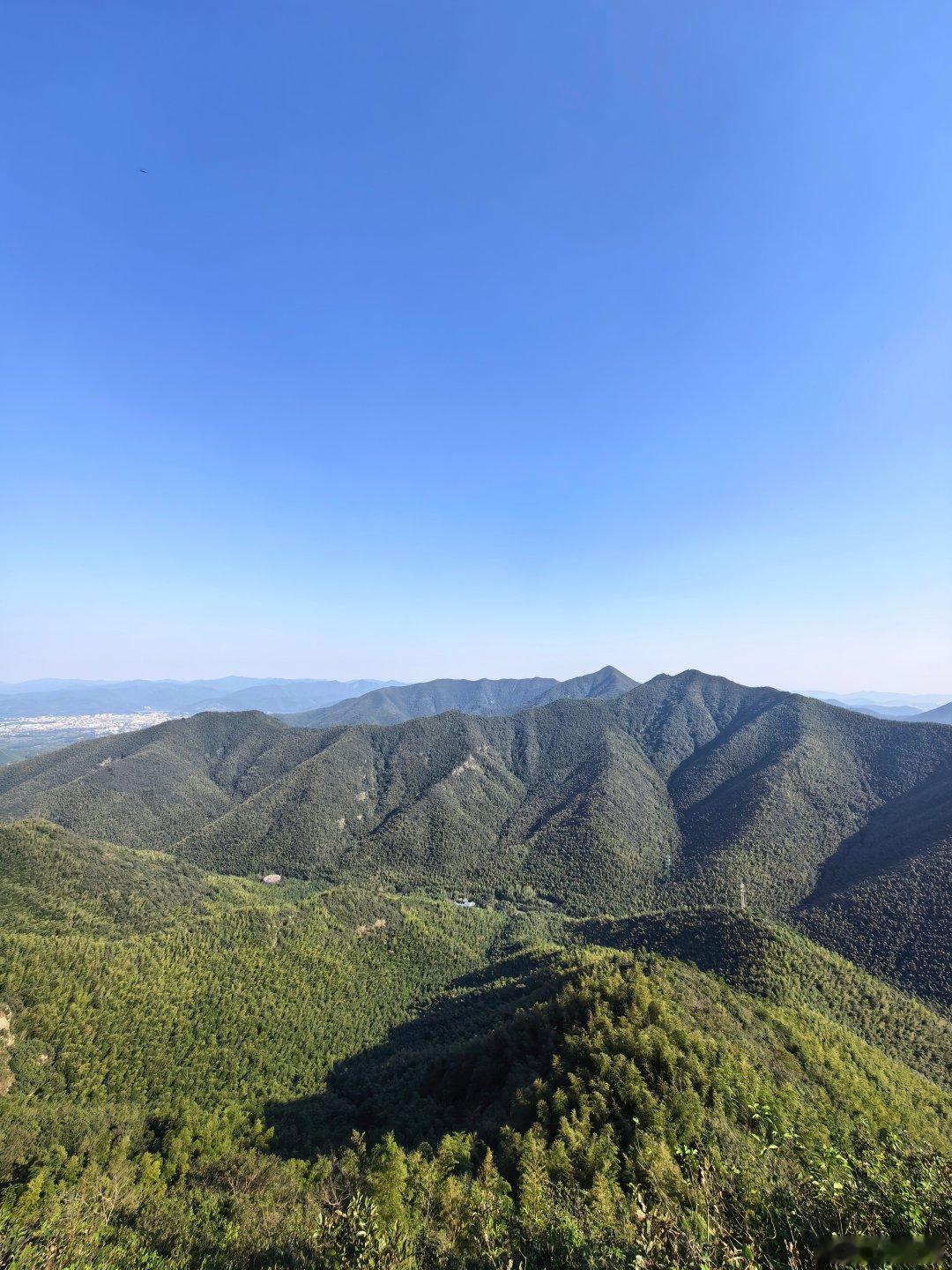 吴越弟一峰…… ​