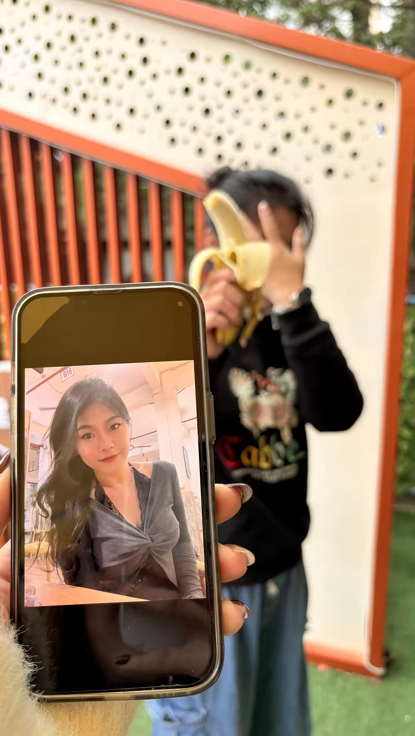 上班不想见人。下班都市丽人